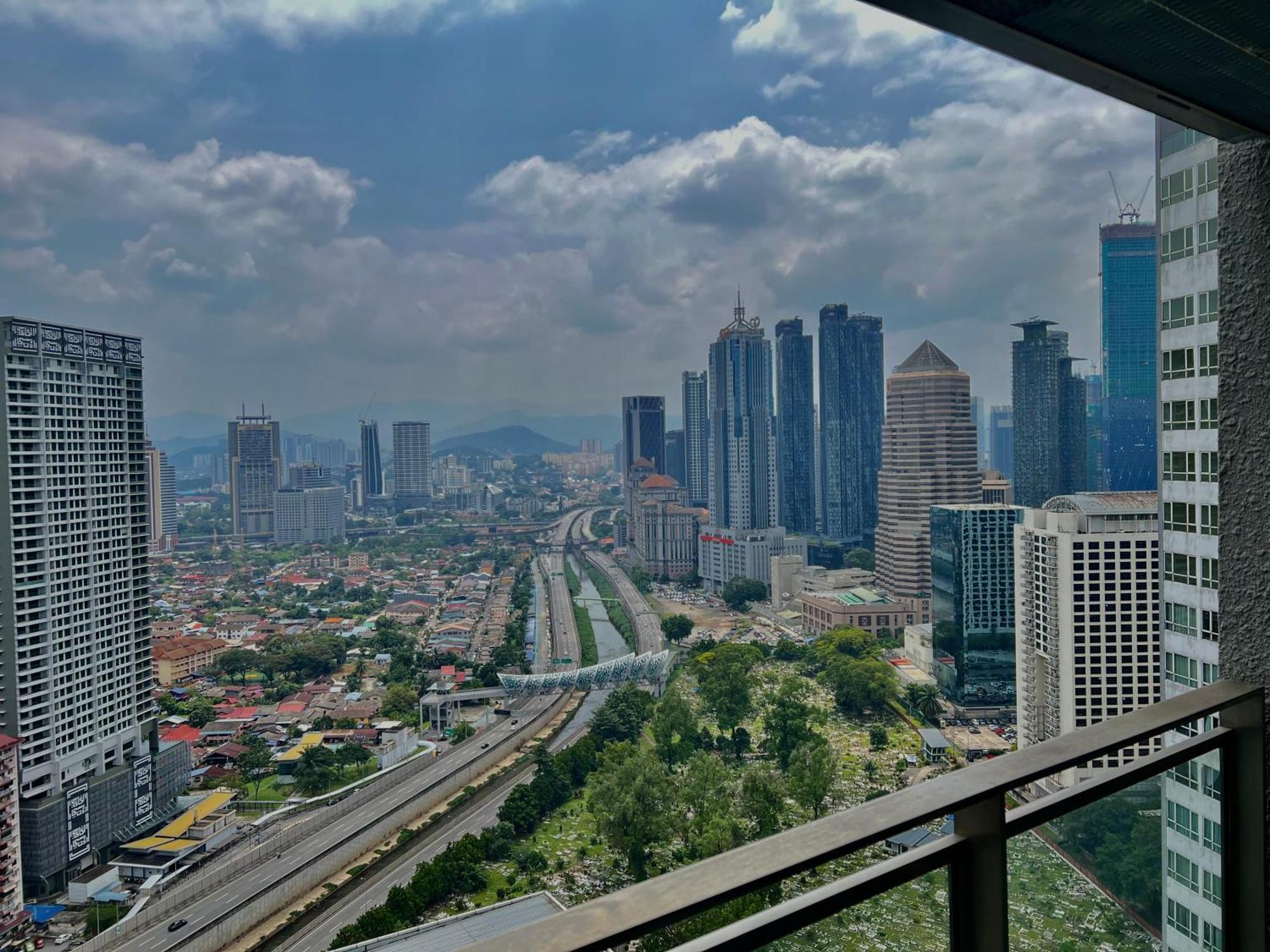Summer Suites Klcc By Victorians Kuala Lumpur Ngoại thất bức ảnh