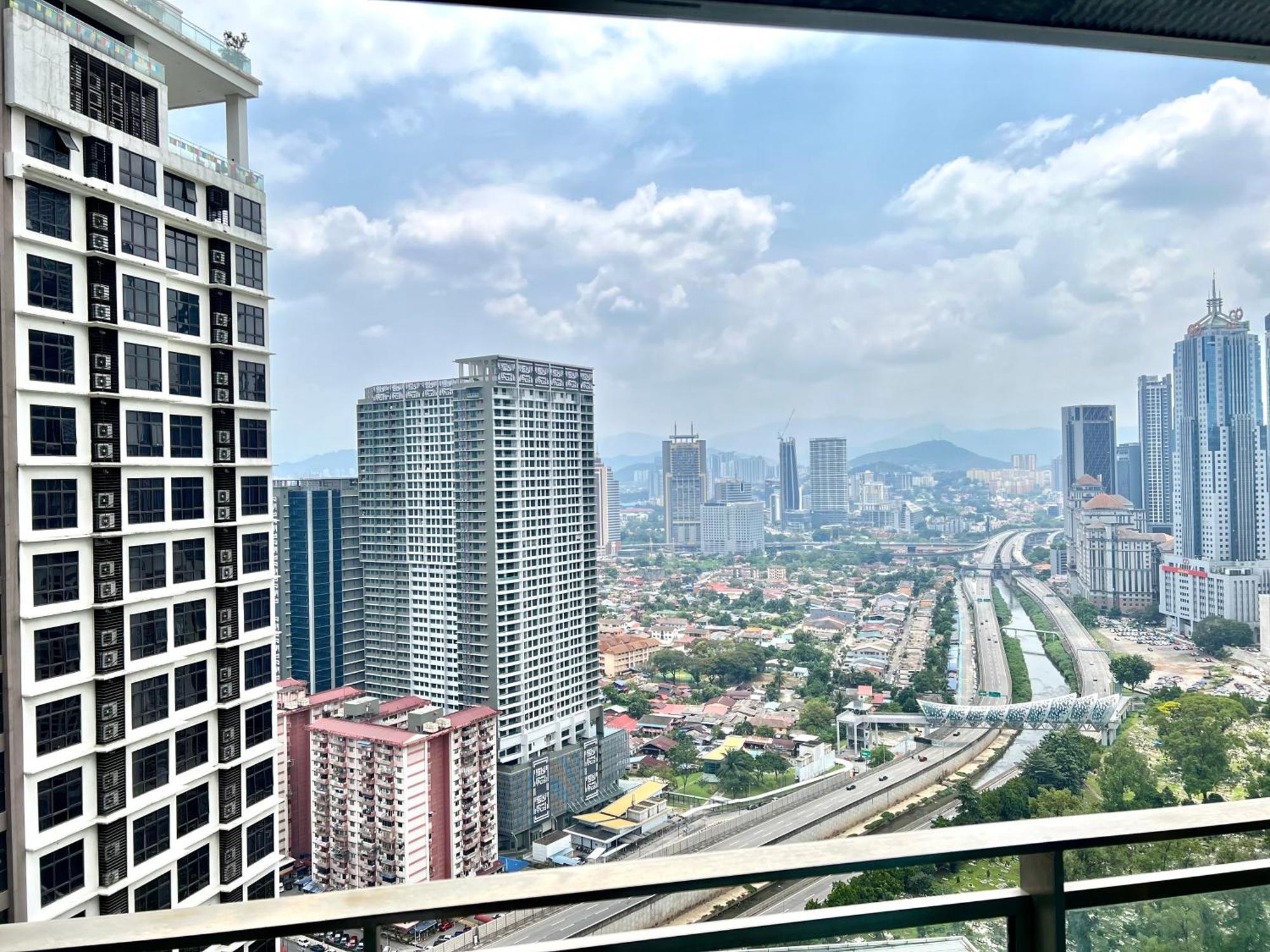 Summer Suites Klcc By Victorians Kuala Lumpur Ngoại thất bức ảnh